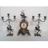 Conjunto de reloj y candelabros